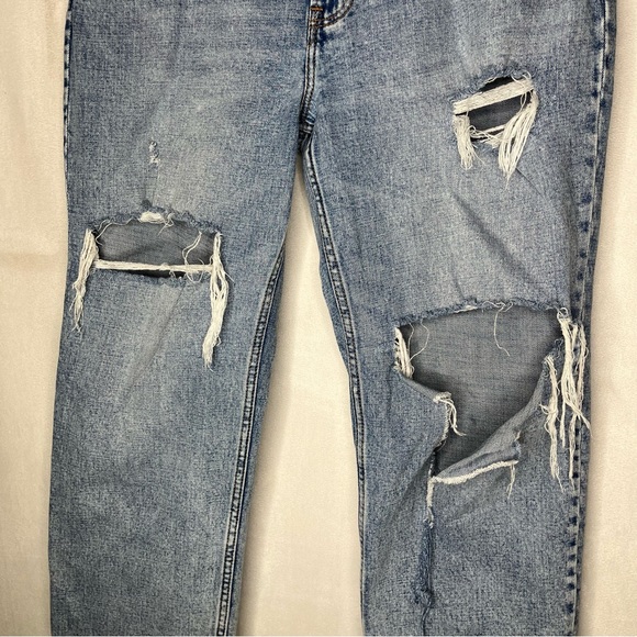Abercrombie & Fitch Ankle Straight Ultra High Rise Jeans‎ - Picture 5 of 6